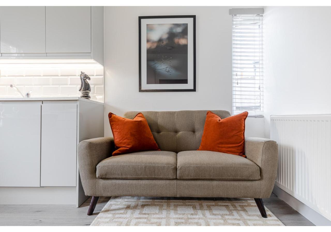 Cozy And Stylish 2 Bedroom Flat In Greater ロンドン エクステリア 写真